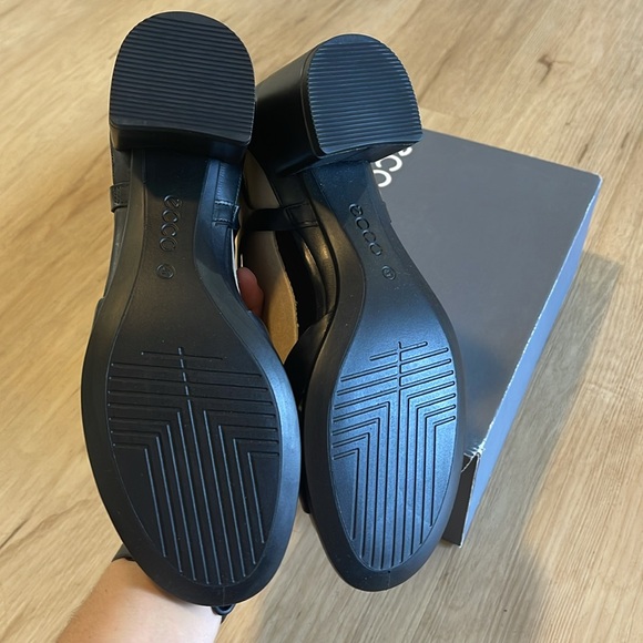 •Ecco• Heels - Picture 8 of 8